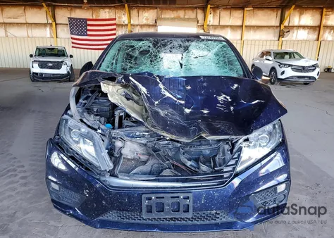 2019 Honda Odyssey Lx z USA, uszkodzony, nr VIN 5FNRL6H29KB104160